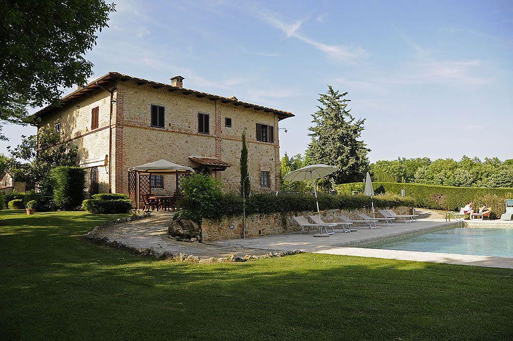 Il Colombaio, Siena -Appartamenti E Camere- Isola d'Arbia Ngoại thất bức ảnh